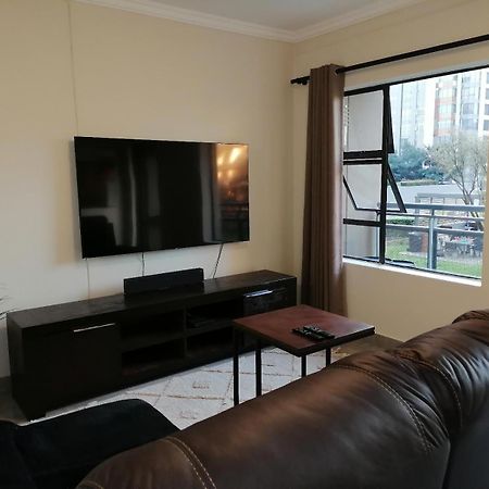 Emabheleni Executive Suites Westpoint Johannesburg Dış mekan fotoğraf