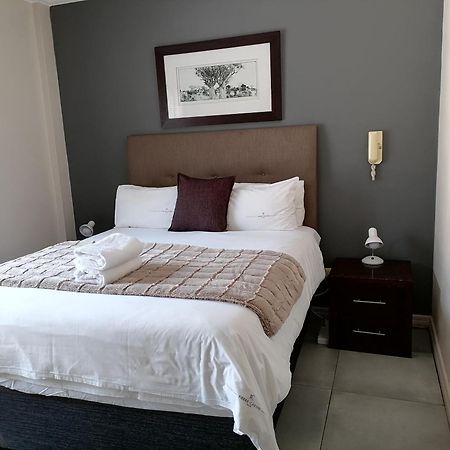 Emabheleni Executive Suites Westpoint Johannesburg Dış mekan fotoğraf
