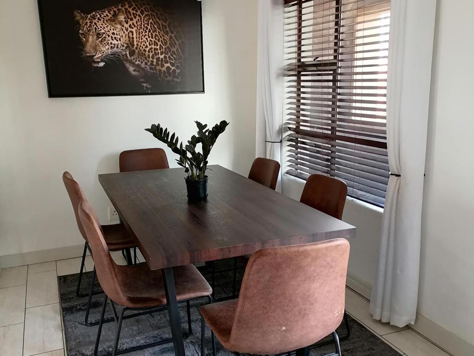 Emabheleni Executive Suites Westpoint Johannesburg Oda fotoğraf