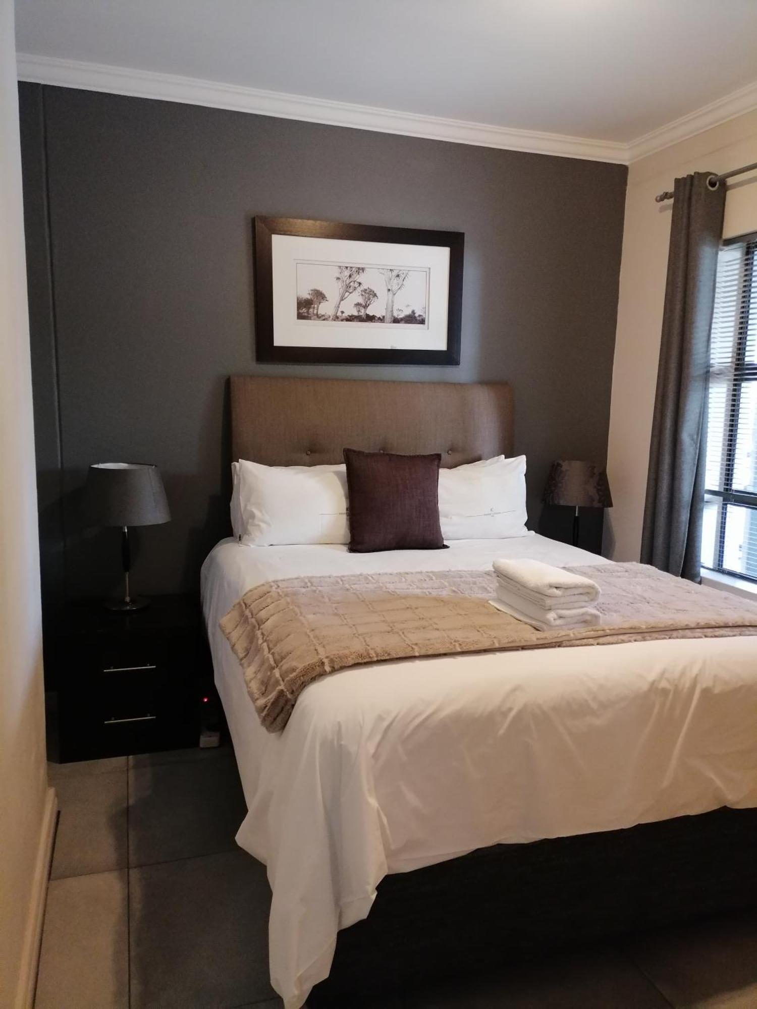 Emabheleni Executive Suites Westpoint Johannesburg Dış mekan fotoğraf